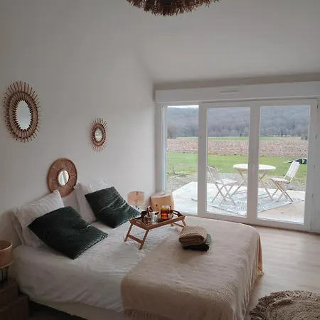 La Maisonnette Calme & Nature Avec Terrasse Vue Campagne Sarrouilles