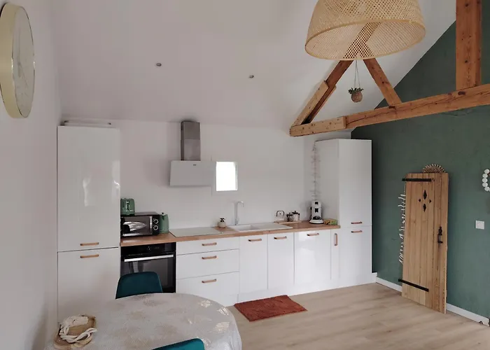 La Maisonnette Calme & Nature Avec Terrasse Vue Campagne Sarrouilles